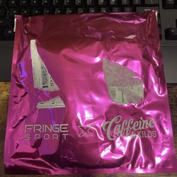 FRINGE SPORT X CAFFEINE AND KILOS COBRA GRIPS