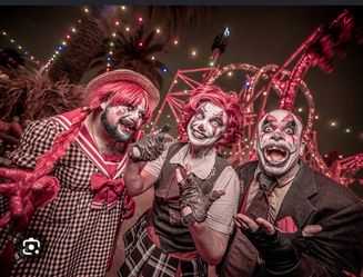 Selling 4 tickets to knots scary farm