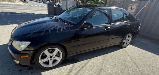 2002 Lexus IS 300