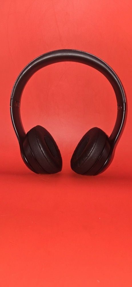 BEATS WIRELESS SOLO 3 HEADPHONES