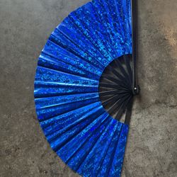 13 Inch Blue Foil Fan
