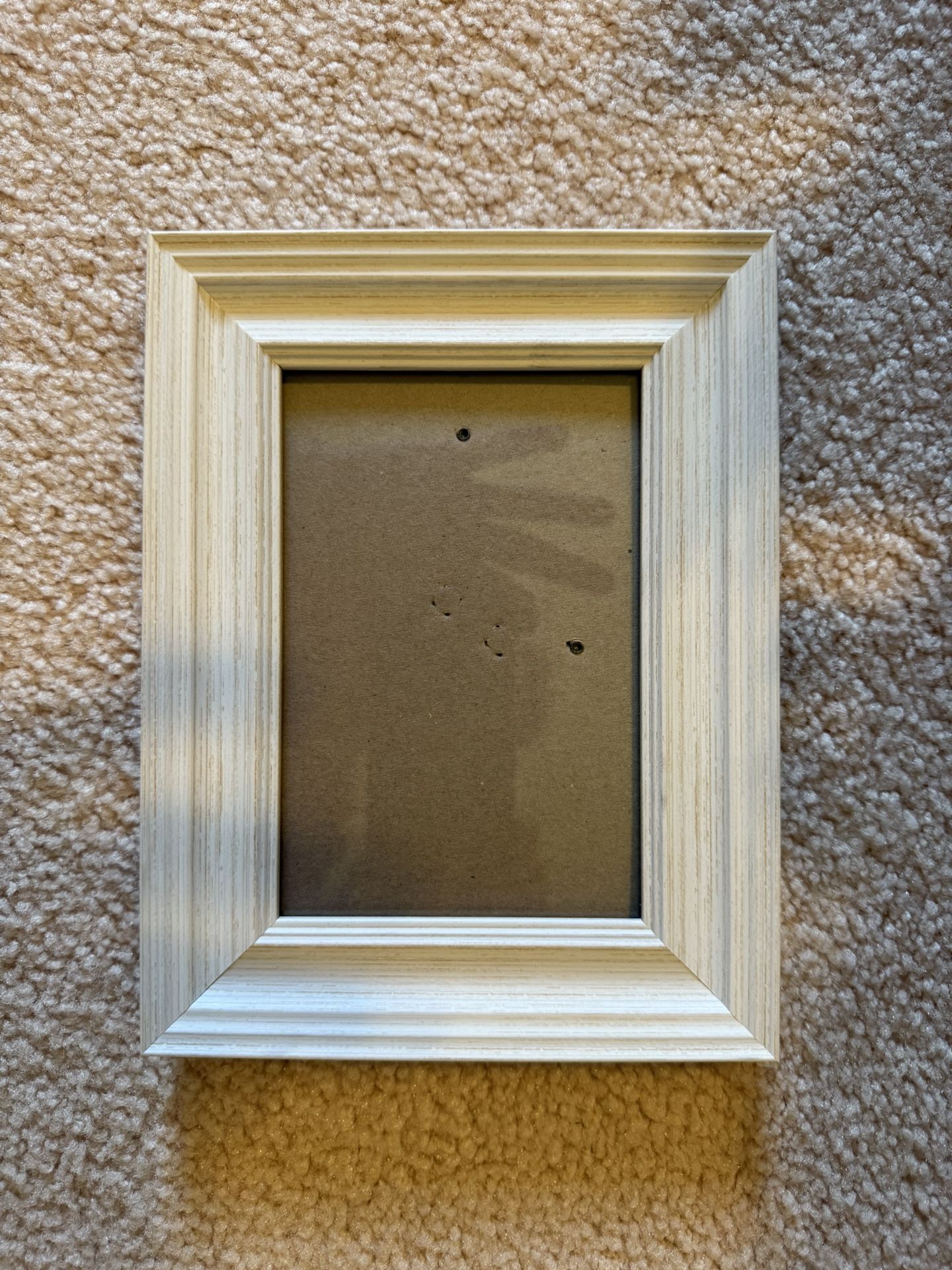 LaVie Home 4x6 Distressed White Wood Picture Frames (19)