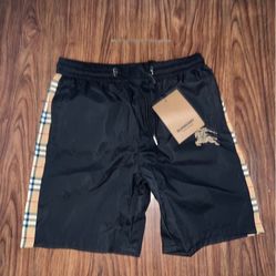 Burberry Shorts For The Summer 
