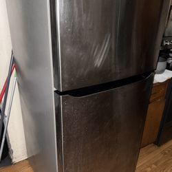 LG Refrigerator 