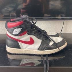 Jordan 1 Gym Red