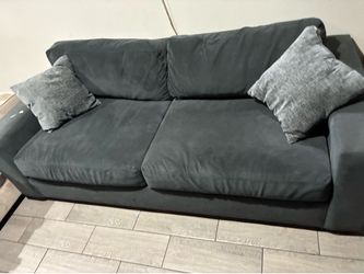 Couch with foldable bed