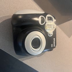 Polaroid Camera 