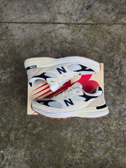 New Balance 993 Sea Salt Size 10