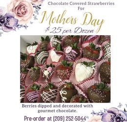 Mother’s Day Choco. Strawberries