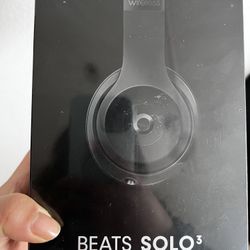 Brand New Beats Solo 3 