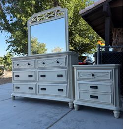 Dresser with nightstand set from Ashley’s