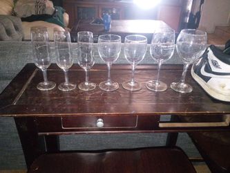 Wine/ champagne glasses