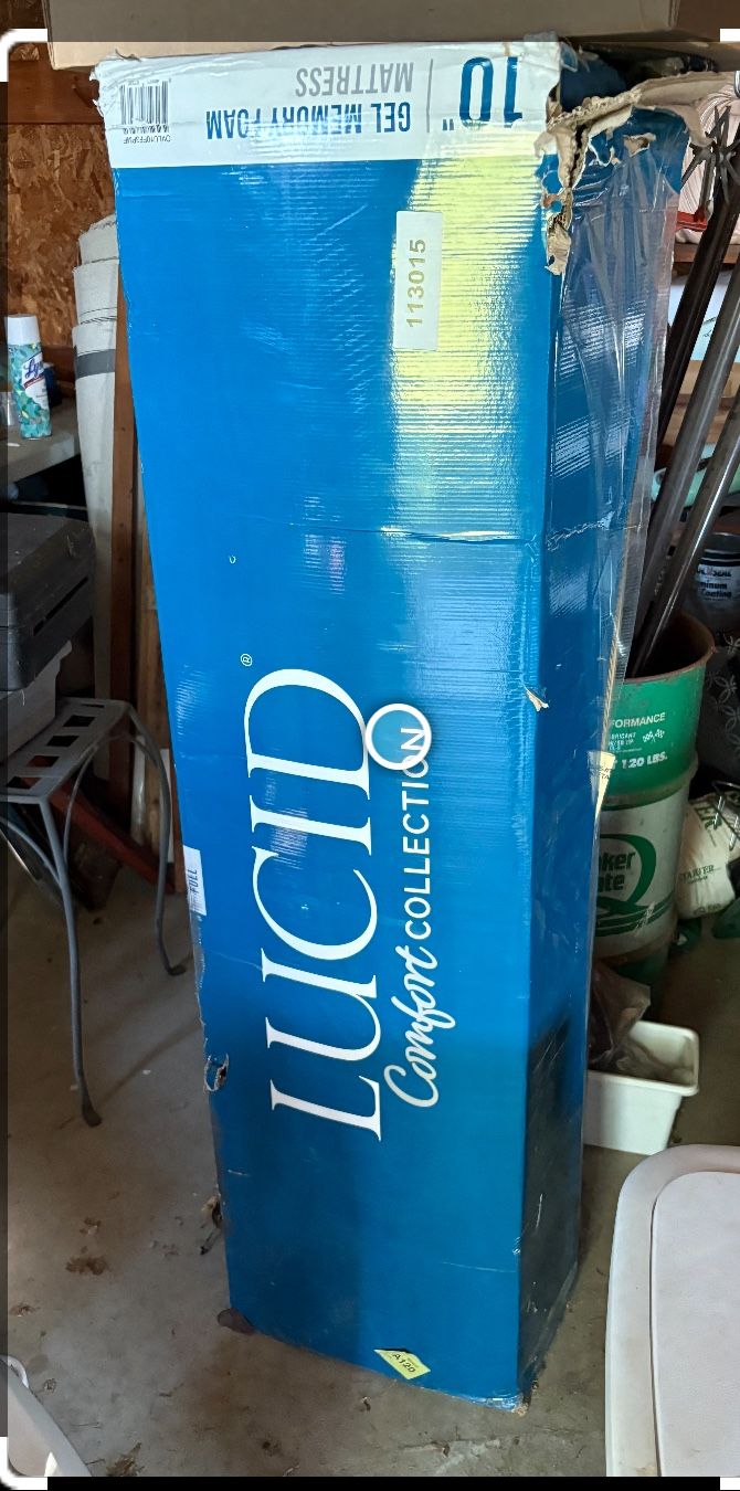 Lucid Memory Foam 10” Mattress