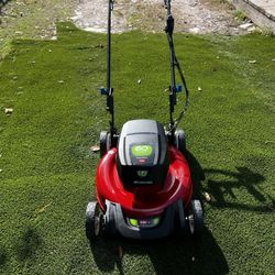 60 Volt Battery Toro Self Propelled Lawn Mower(with charger and battery)