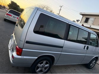 Volvagen eurovan 2002