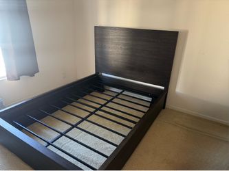 Queen Bed Frame (missing original slats)
