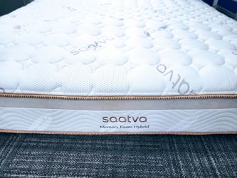 Saatva, Memory Foam Hybrid Mattress