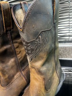 Ariat "eagle country" Boot, New, size 10.5, distressed, leather,, soft and easy, $129