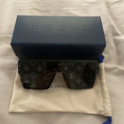 Louis Vuitton Waimea Glasses