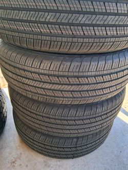 245/70R17 GOODYEAR WRANGLER DOT 1026