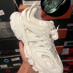 white balenciaga track