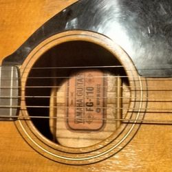 1970 Red Label Acoustic Guitar Very Good Shape Stand And Case Comes With It