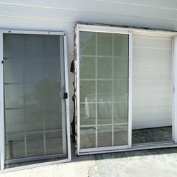 Sliding Door
