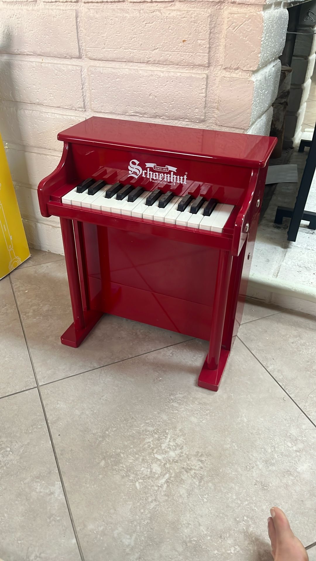 Schoenhut Small Piano