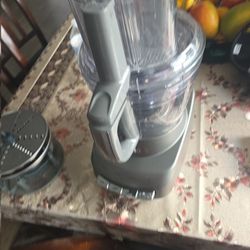 Cuisinart Food Processor 