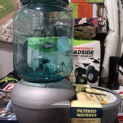 Filtered Waterer For Dogs 