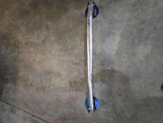 Is300 custco strut bar