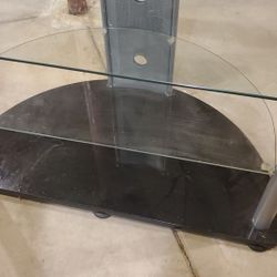 Tv stand glass with black bottom