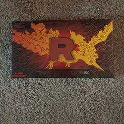 Team Rockets Moltres EX UPC