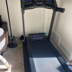 treadmill HORIZON