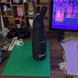 Whip-It!(s) Whipped Cream Canister 