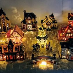 17 Piece Vintage Victorian Lighted Christmas Village