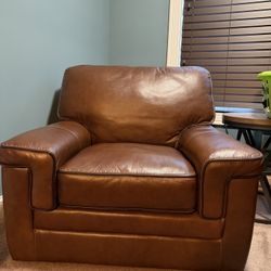 Leather Spinning Chair