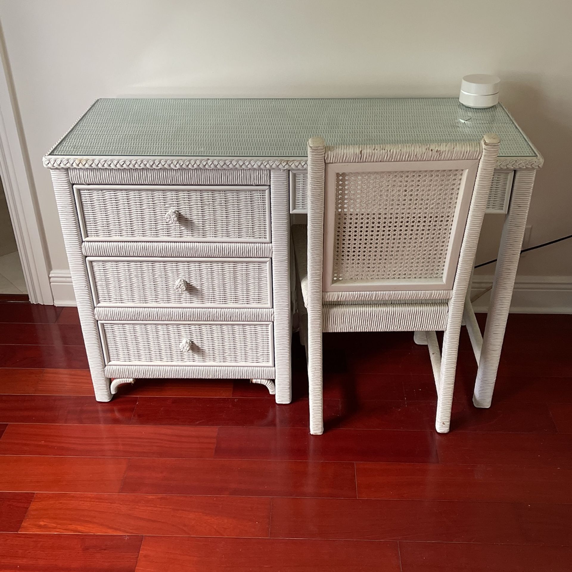White Rattan Desk And Chair Set