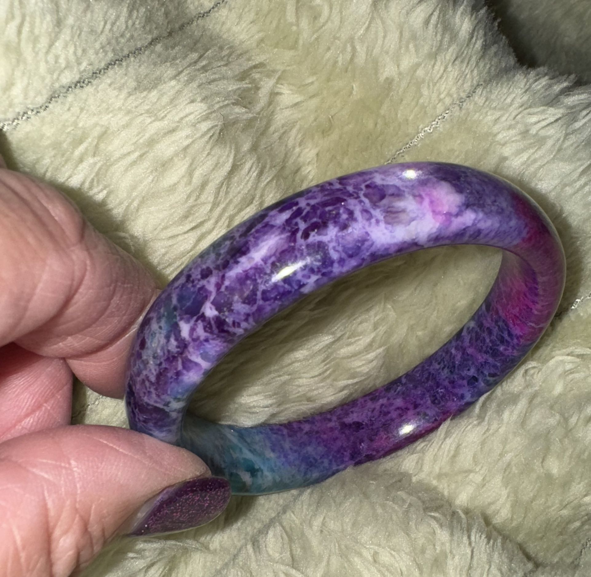 Vintage Stunning All Jade Purple/Blue Bangle Bracelet