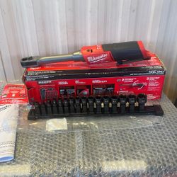 M12 FUEL INSIDER 12V Lithium-Ion Brushless Cordless 1/4 in. - 3/8 in. Extended Reach Box Ratchet (Tool-Only)