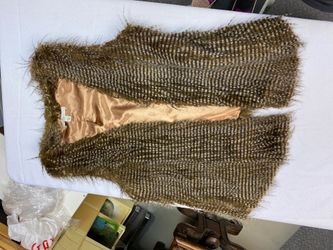 Size Medium Faux Fur Vest