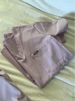 Figs Lavender Haze Small Catarina Scrub Top