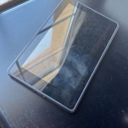 DO 1400 Kindle Pre-Owned, But Never Used.