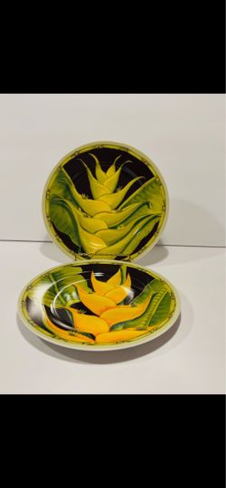 Tropical Jungle Heliconia by Sadek Set of 2 Salad Fruit Plates 8.25”. Excellent condition.