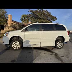 2017 Dodge Caravan/Grand Caravan