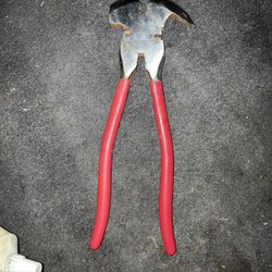 Multi-tool Hand Tool