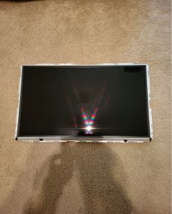 27” Apple Thunderbolt Cinema Lcd And Logic Board Parts