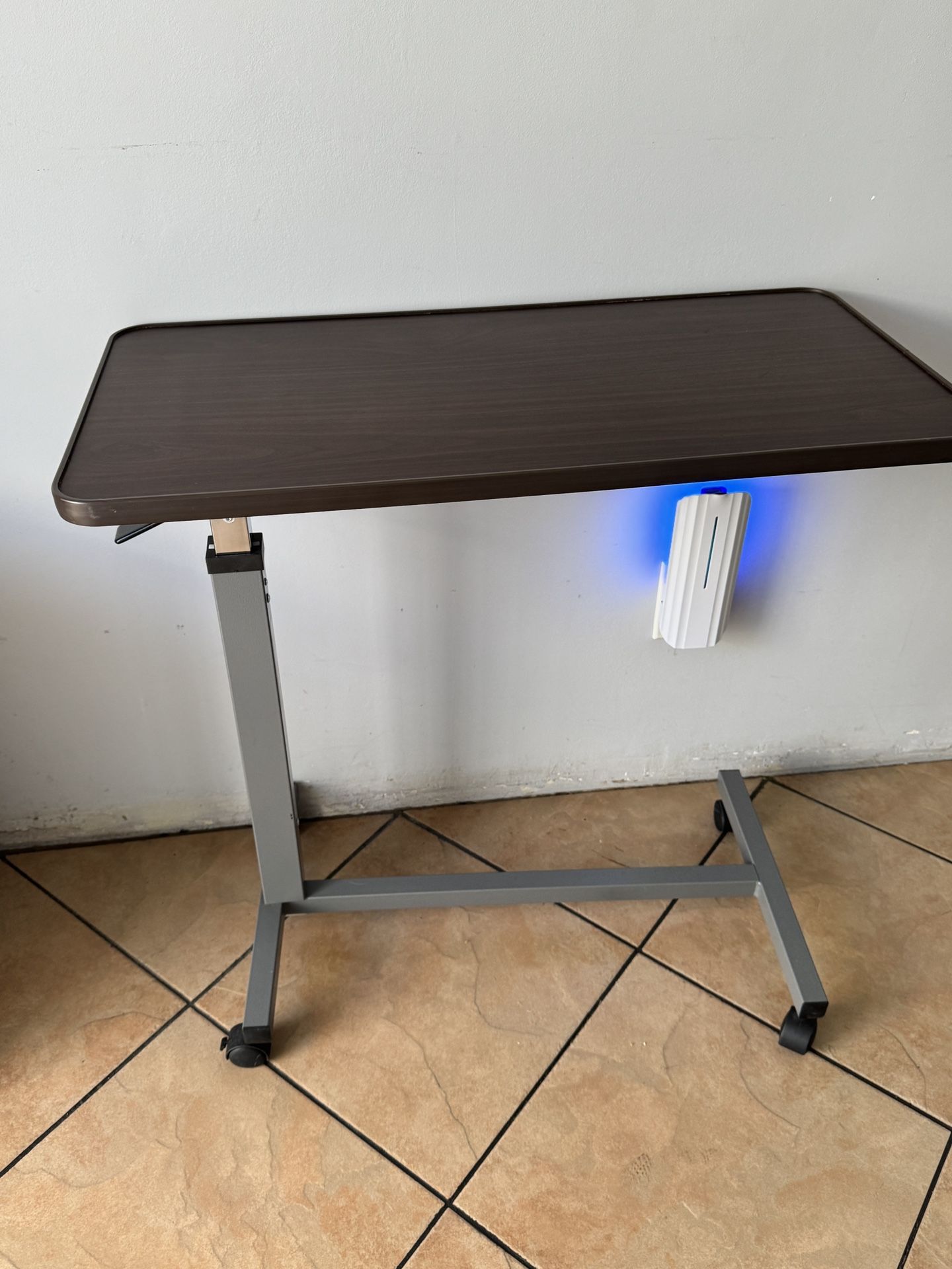 Adjustable Table