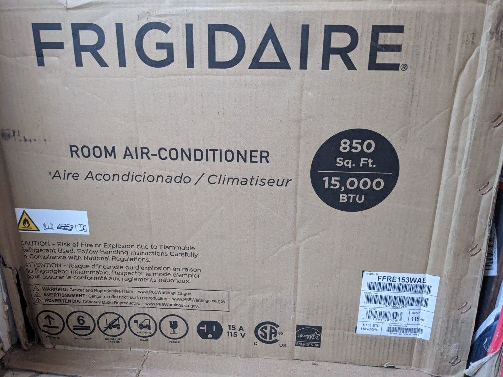 Brand New In Box Frigidaire Window Ac Unit 15,000 BTU 