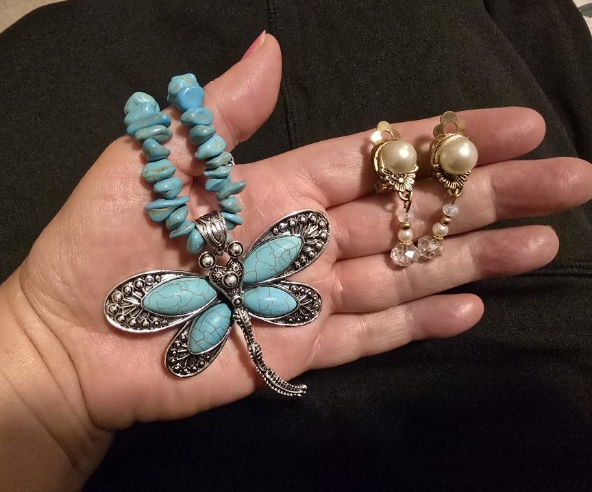 Butterfly Turquoise Necklave+ Pearl Clip Earrings